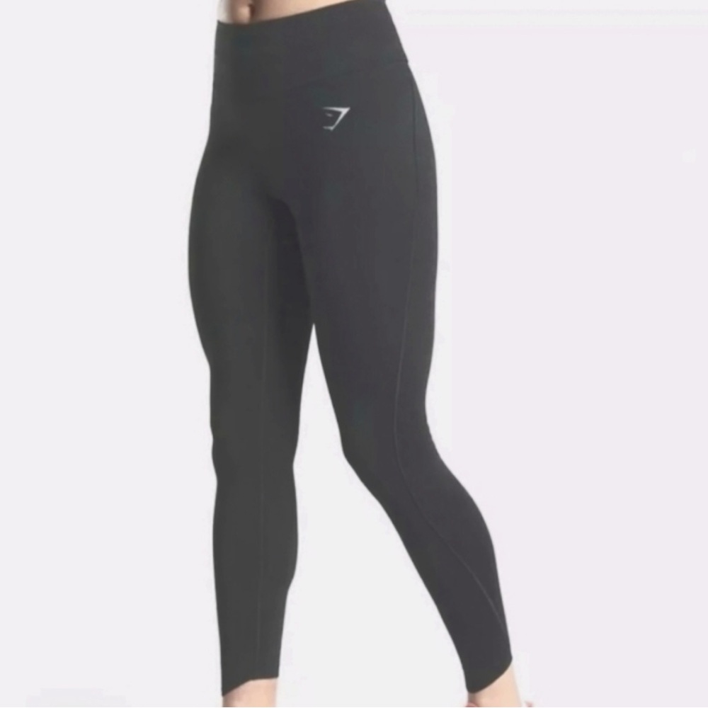 Gymshark Speed Leggings - charcoal grey
Gymshark | Size: small